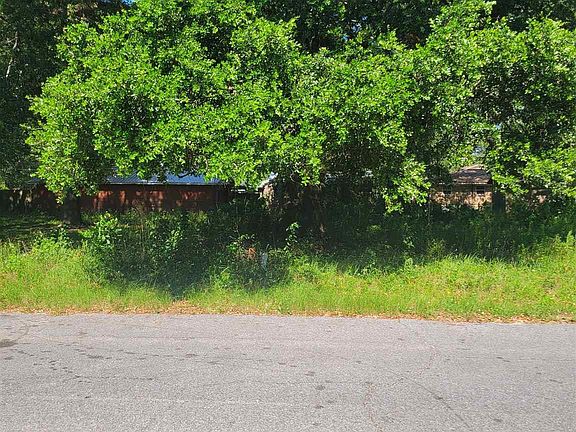 3rd image of 7901 Alexia Dr