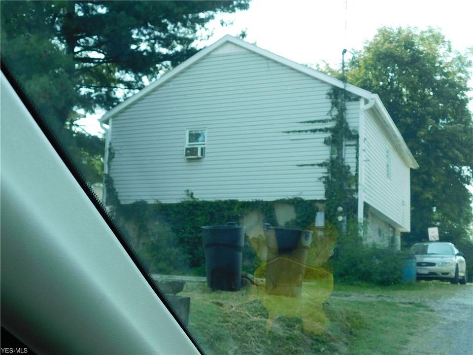 2nd image of 1915 19th St