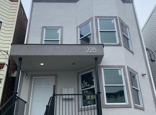 228 46th St #1, Union City, NJ 07087
