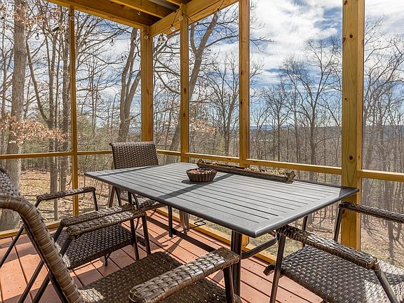 5th image of 14590 Mountain Top Ln