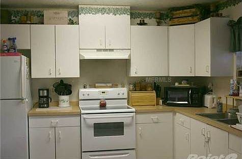 5th image of 344 San Carlos Dr