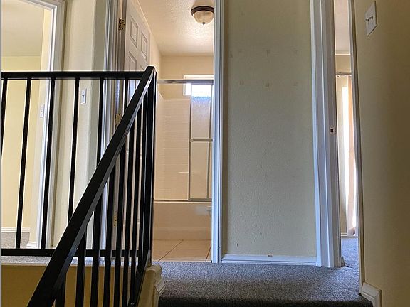 5th image of 9900 Sally Ave APT A