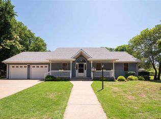 1100 N Elm St, Kingman, KS 67068
