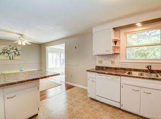 72 Packard Rd, Stow, MA 01775
