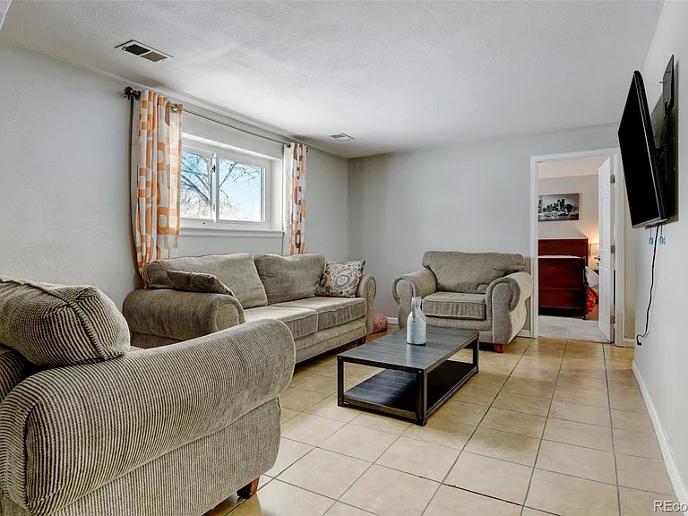 16344 E Carolina Dr — Photo 12