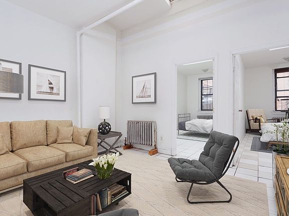 2nd image of 108 Lexington Ave APT 2R