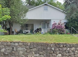 9 Grand View Ave, Lake Placid, NY 12946