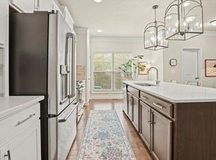 1560 Baygreen Rd, Suwanee, GA 30024