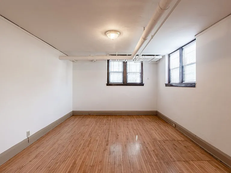 3247 Lyndale Ave S — Photo 13