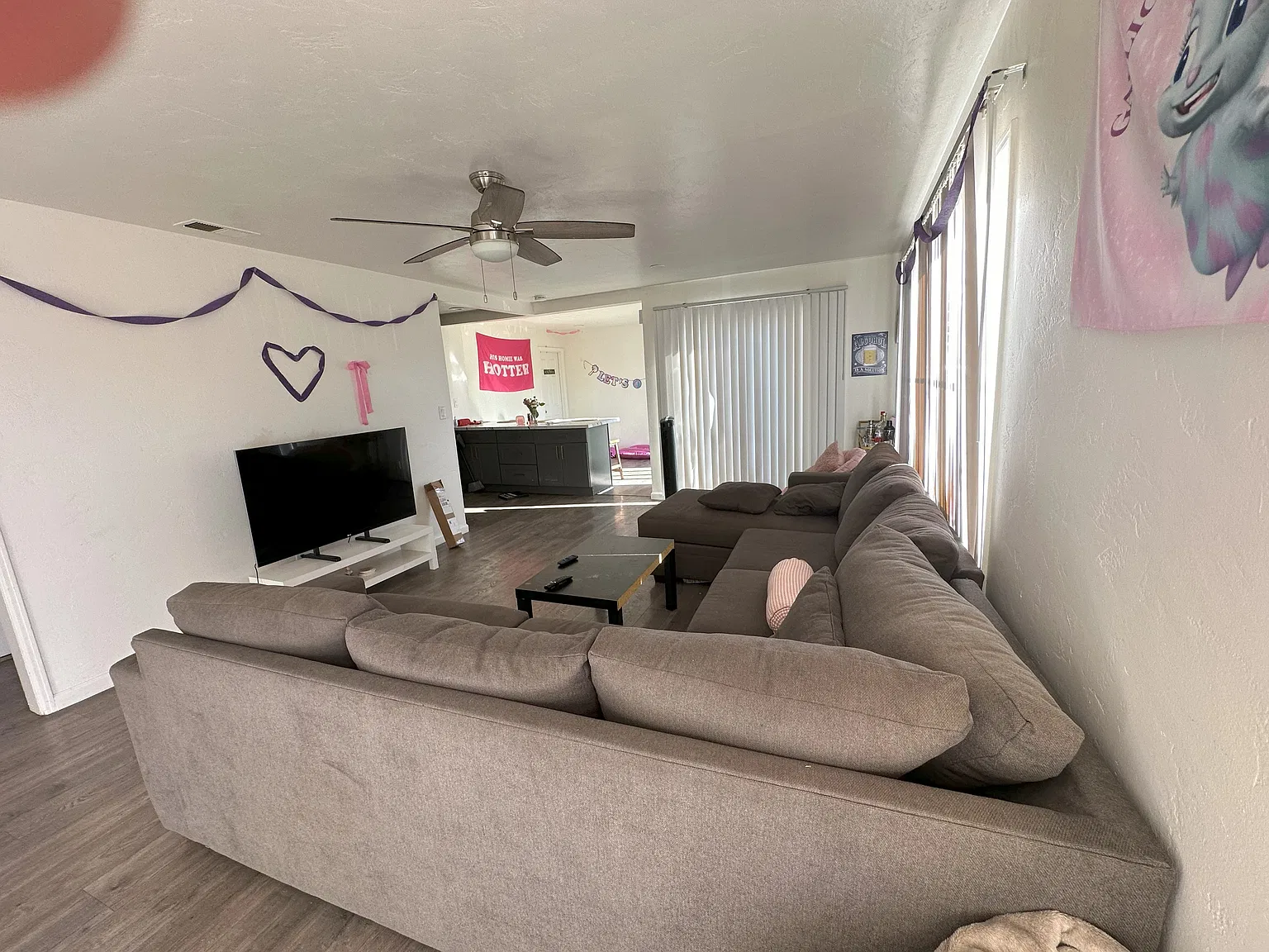 5 bed, 1750 sqft, $6,500 — Photo 2
