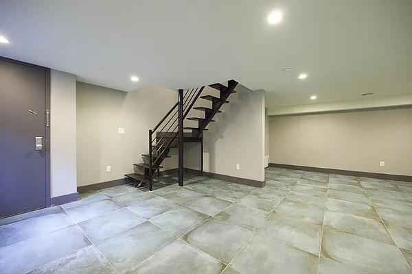 Rented by Brooklyn Group | media 31