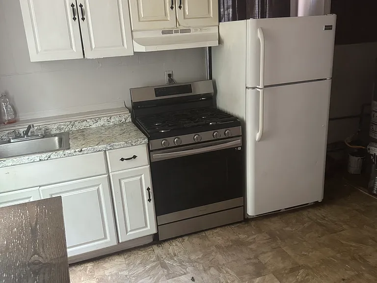9 Atkins Ave — Photo 14