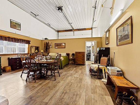 3rd image of 291 Cross Hill Road