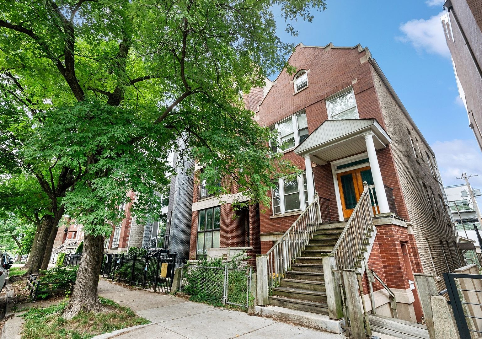 2325 N Leavitt St, Chicago, IL 60647 Zillow