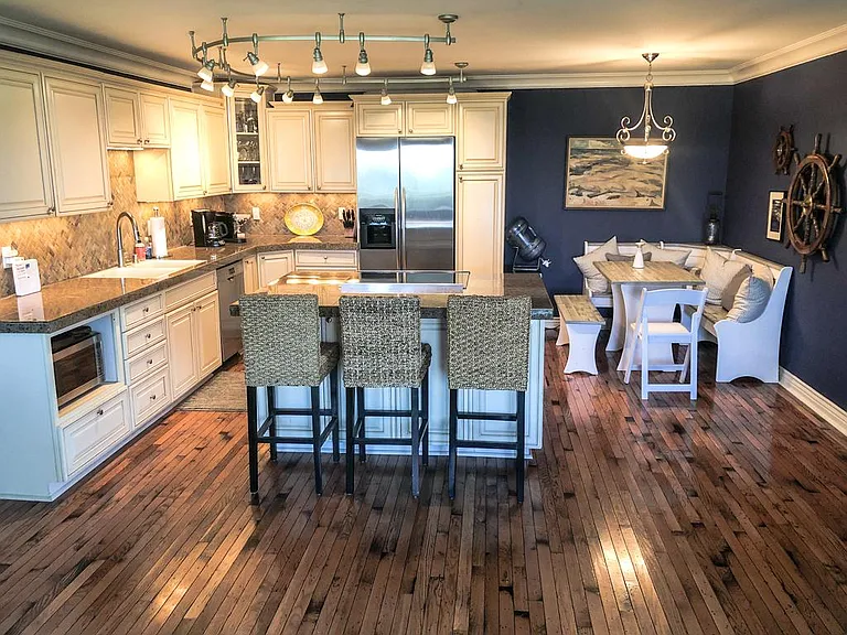 940 Sealane Dr #11 — Photo 9