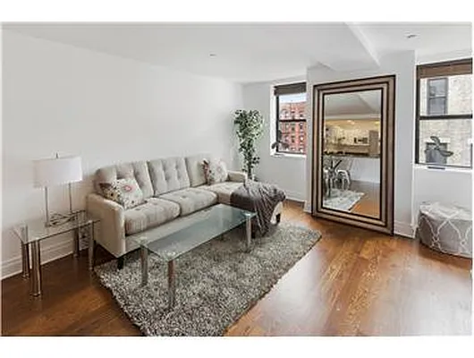 Rented by Douglas Elliman | media 22