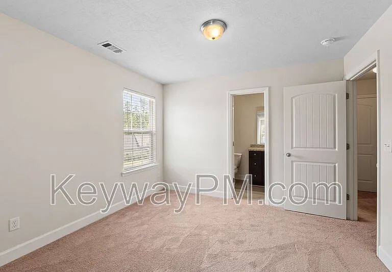 801 Trailside Ct — Photo 18