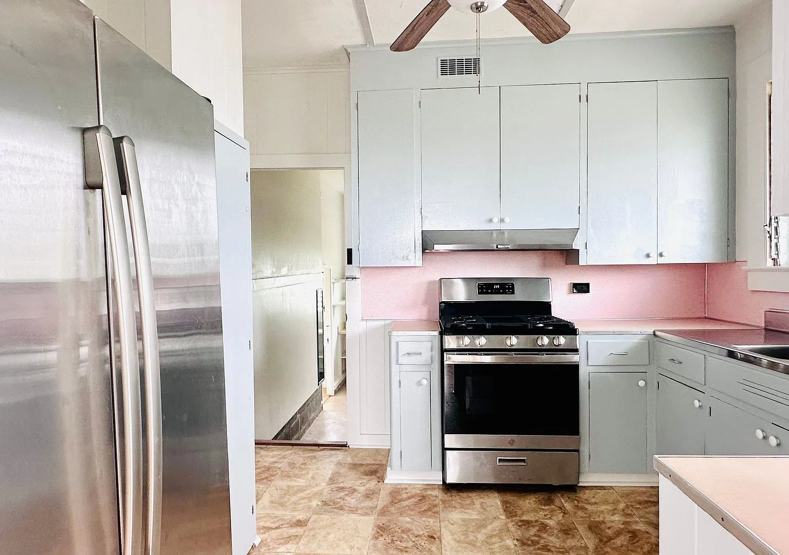 Charming Home in Hilo — Photo 3