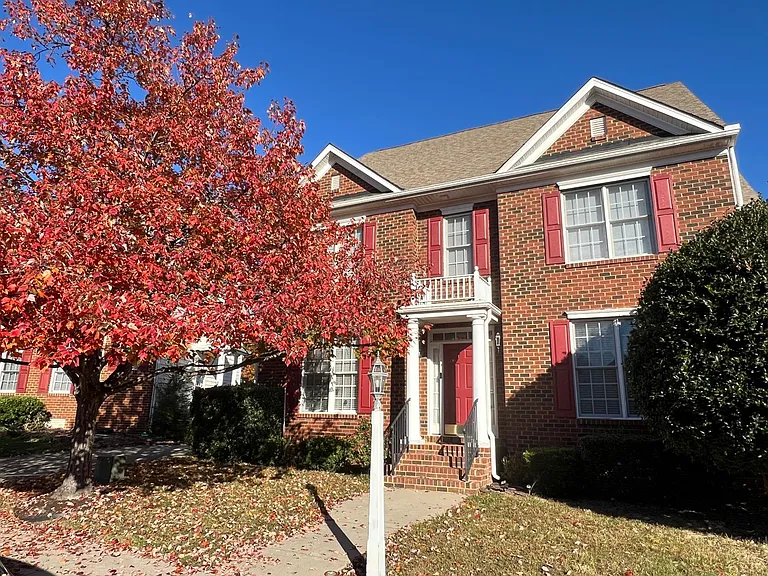 4804 Coachmans Landing Ct — Photo 24