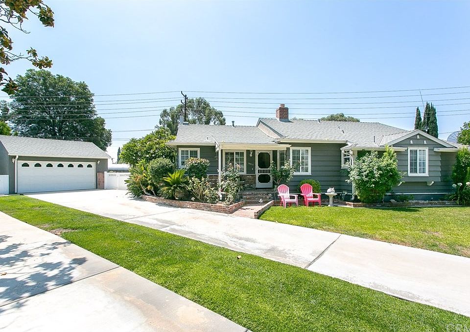 1st image of 10817 El Arco Dr