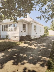 120 Maple St, Pt Clinton, OH, 43452