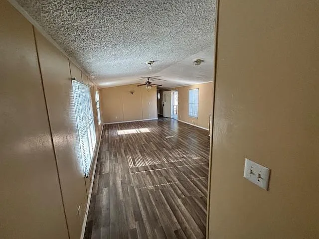 Unit Photo