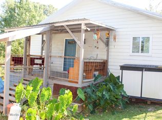 43 Antique Valley Dr, Sylacauga, AL 35151