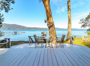 109 McKenzie Cres, Southern Gulf Islands, BC V8L 5Y7