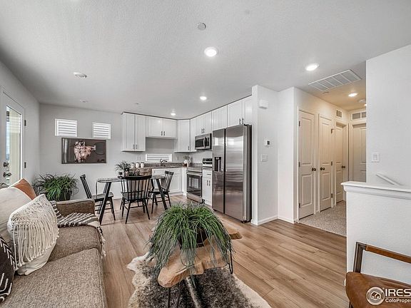 7th image of this home
