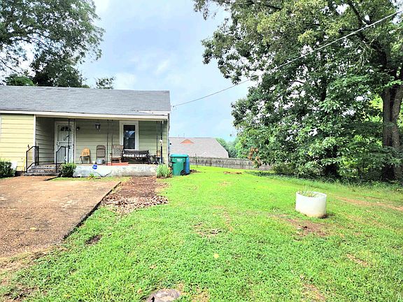 3rd image of 5435 Hayes Rd