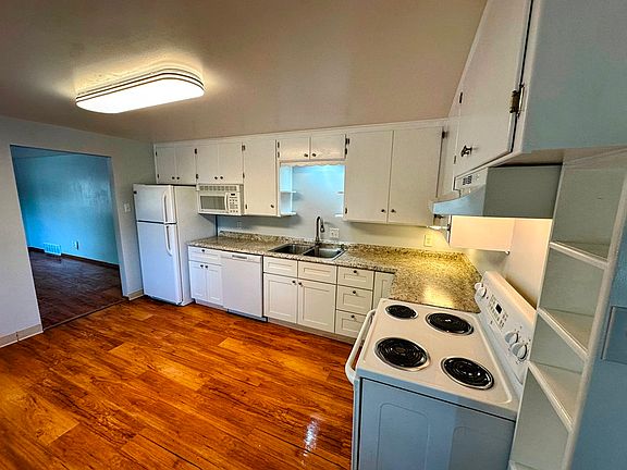 4th image of 822 Lincoln St