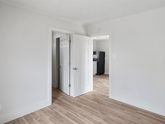 3rd image of 1704 Sam Wilson St #7