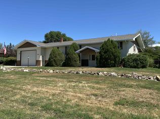 606 1st St E, Buffalo, SD 57720