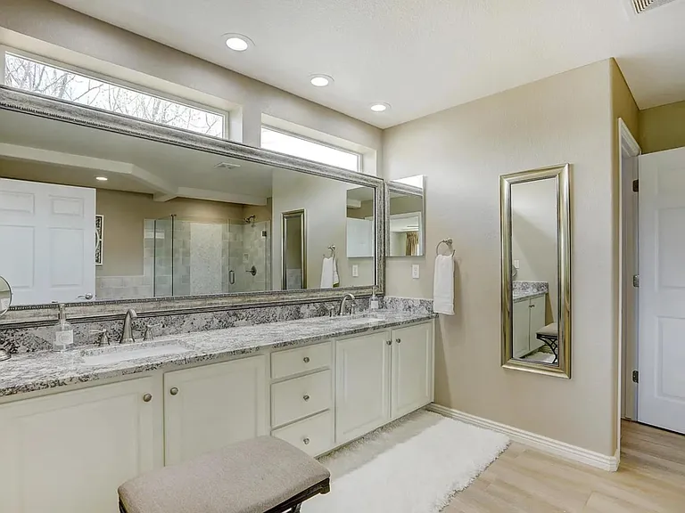 4400 Crestone Cir — Photo 18