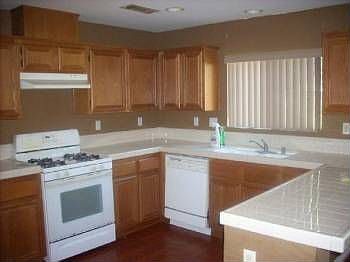 2nd image of 4730 Carbine Way
