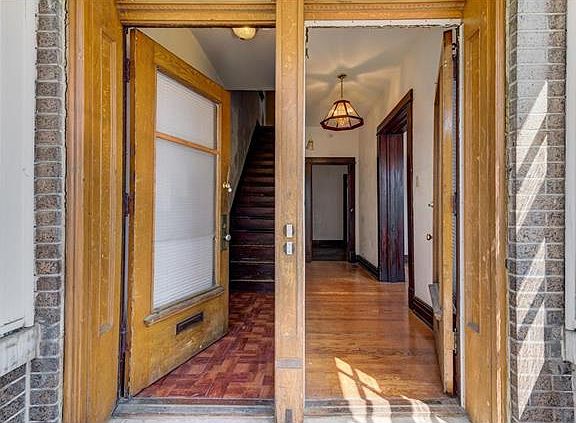 4th image of 3119 Keokuk St