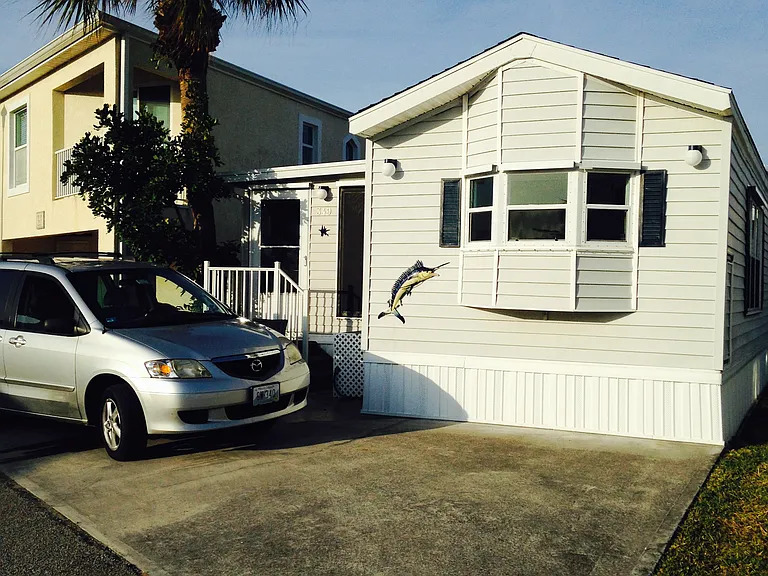 10725 S Ocean Dr #349 — Photo 3