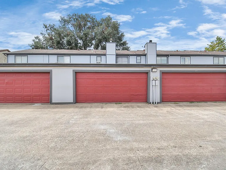 12400 Brookglade Cir #47 — Photo 29