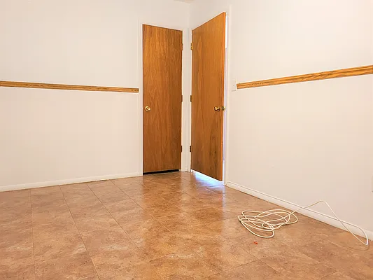 Rented by Virtual Real Estate | media 8