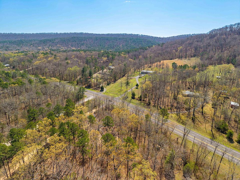 1st image of 15 Autumn Hills Ln