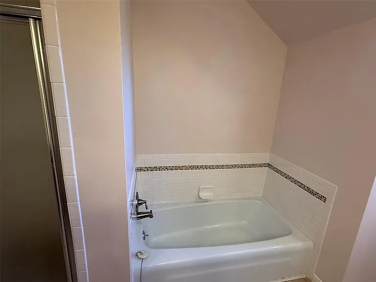 1109 Sally Anne Dr — Photo 11