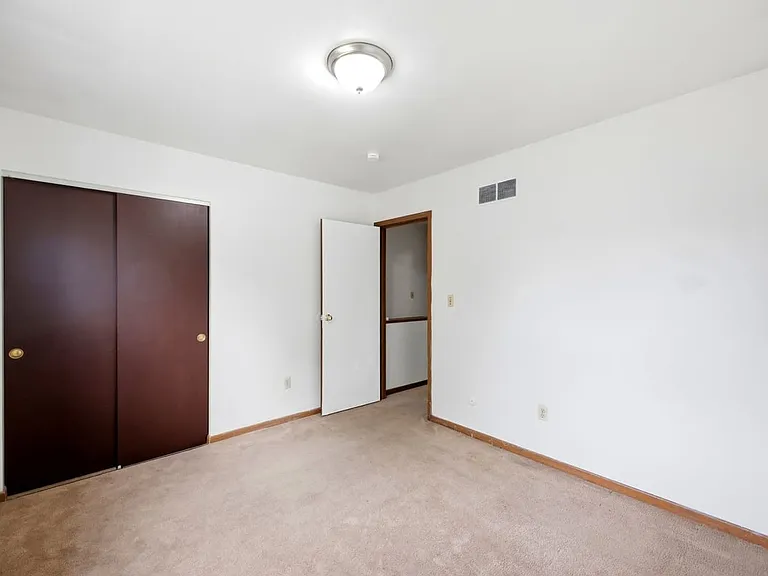 1567 Briarwood Ave — Photo 15
