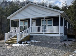 3796 Highway 25e S, Tazewell, TN 37879