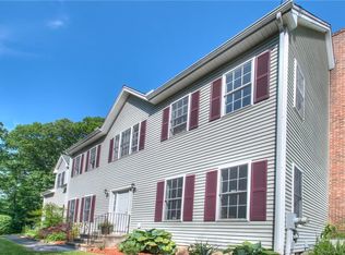 335 Ives St, Hamden, CT 06518