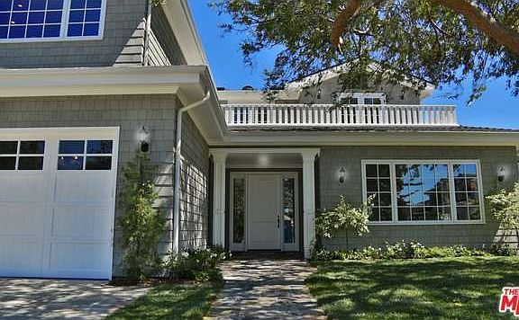 3rd image of 3138 Barbydell Dr