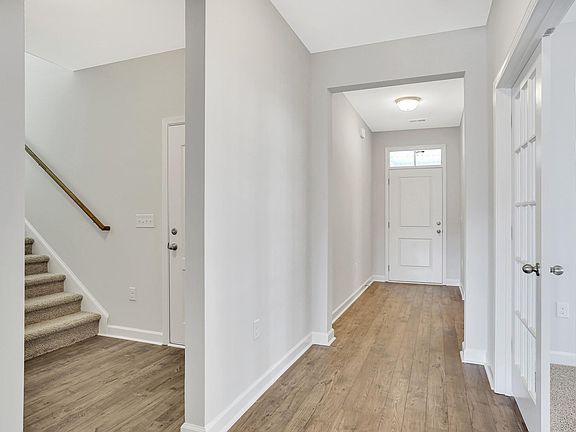 7988 Swansong Circle-04 Compressed