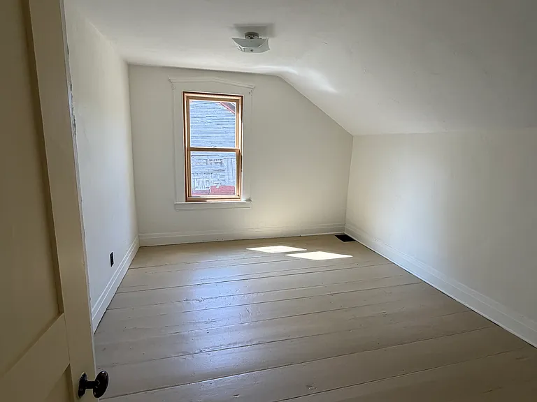 96 Bridge St — Photo 14