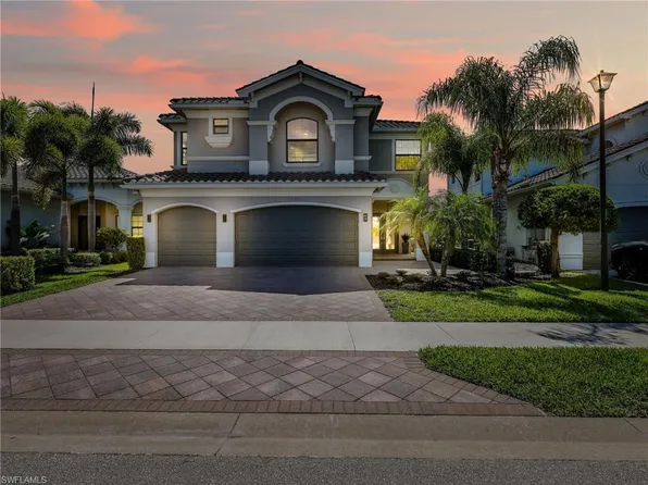 4716 Kensington CIR, NAPLES, FL 34119