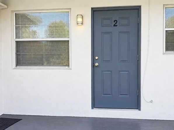 137 SW 5th Ct #1-3, Dania, FL 33004