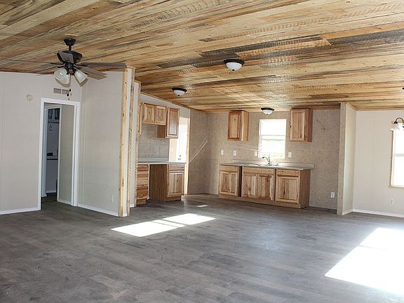 3rd image of 2 Jarales Ln